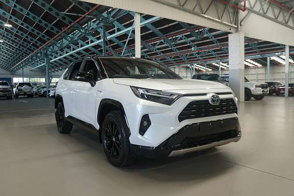 2024 Toyota RAV4 XSE AXAH52R