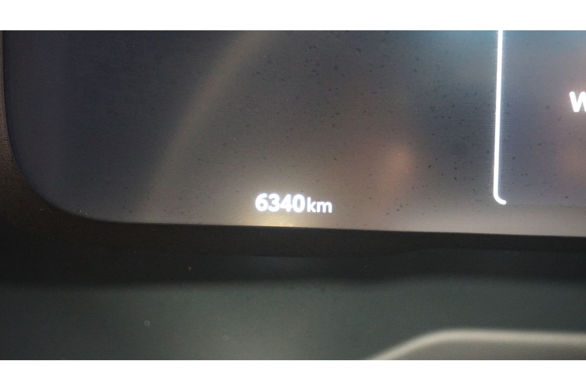 2024 Toyota RAV4 XSE AXAH52R