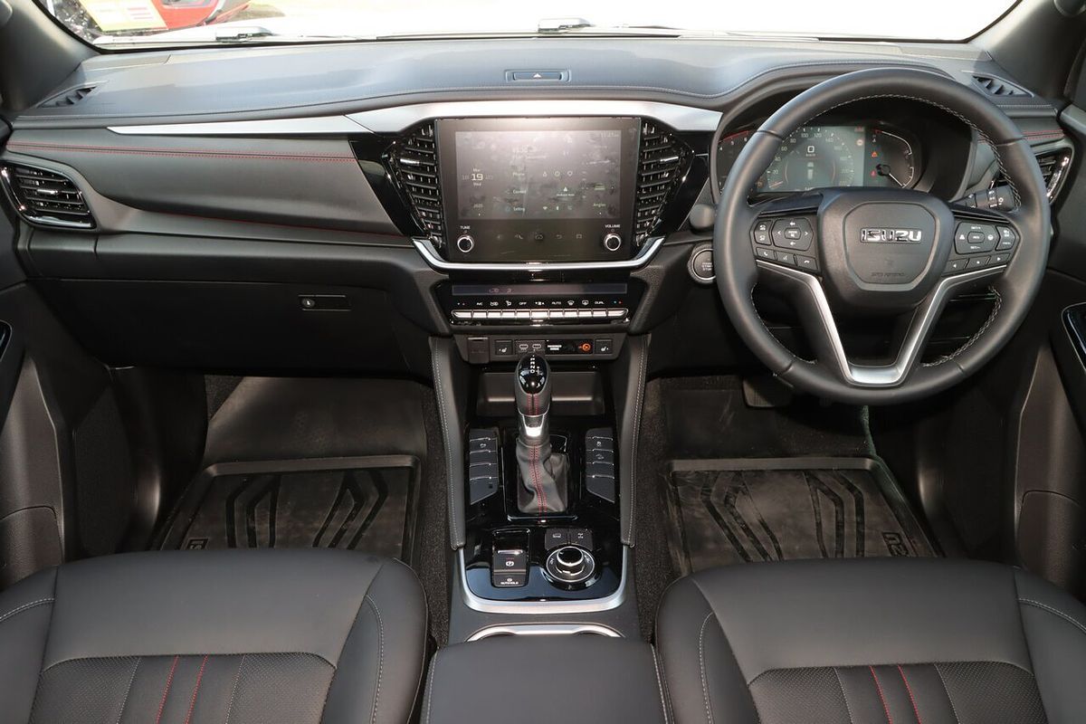 2025 Isuzu MU-X X-TERRAIN