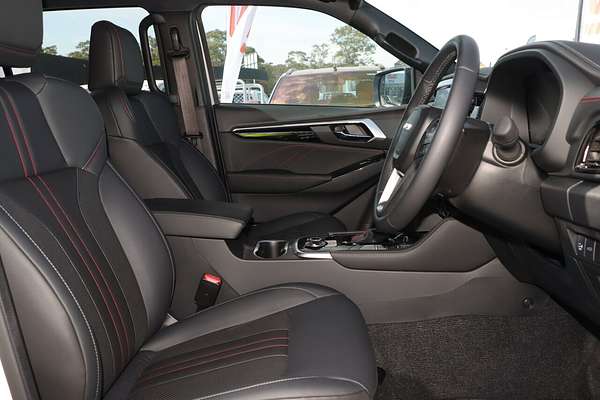 2025 Isuzu MU-X X-TERRAIN