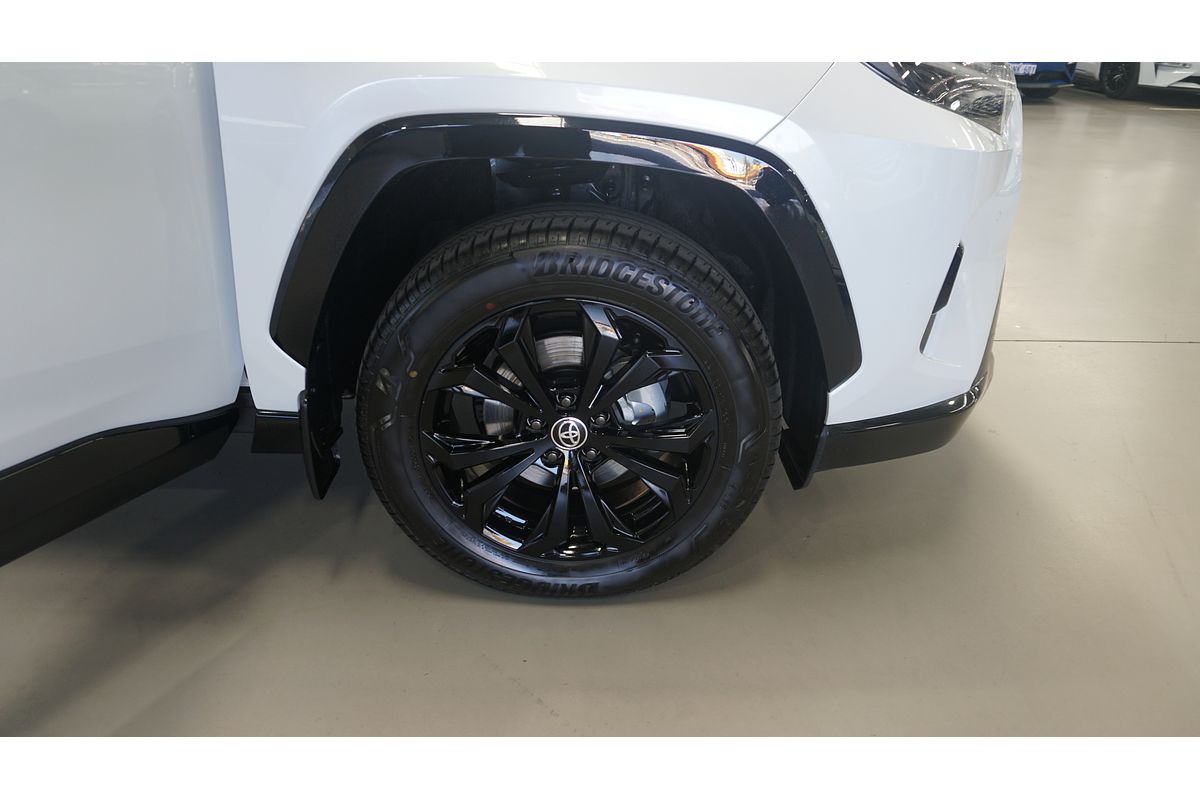 2024 Toyota RAV4 XSE AXAH52R
