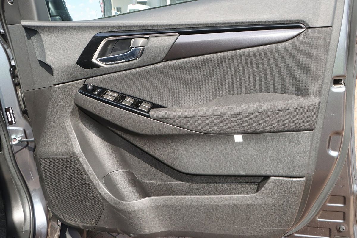 2025 Isuzu MU-X LS-U