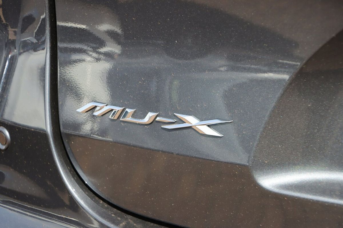 2025 Isuzu MU-X LS-U