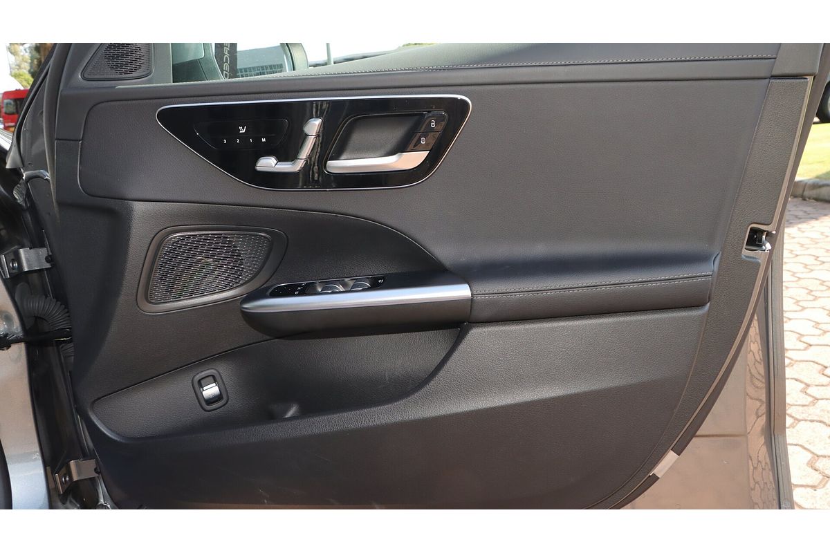 2024 Mercedes-Benz C-Class C300 W206