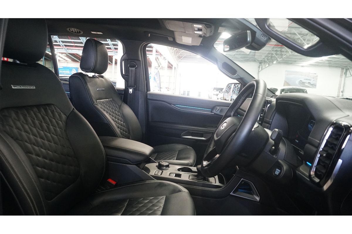 2024 Ford Everest Platinum