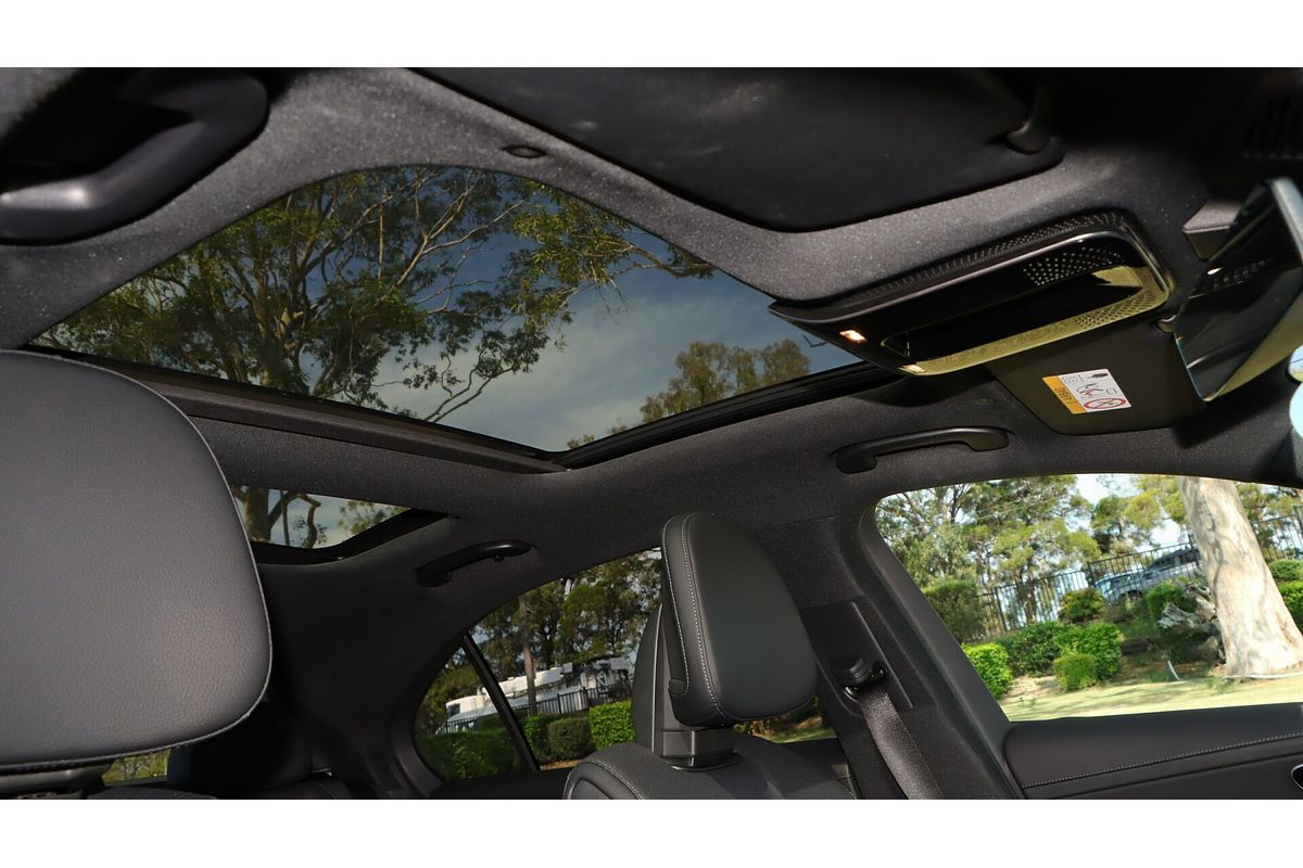 2024 Mercedes-Benz C-Class C300 W206
