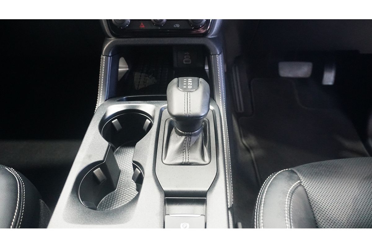 2024 Ford Everest Platinum