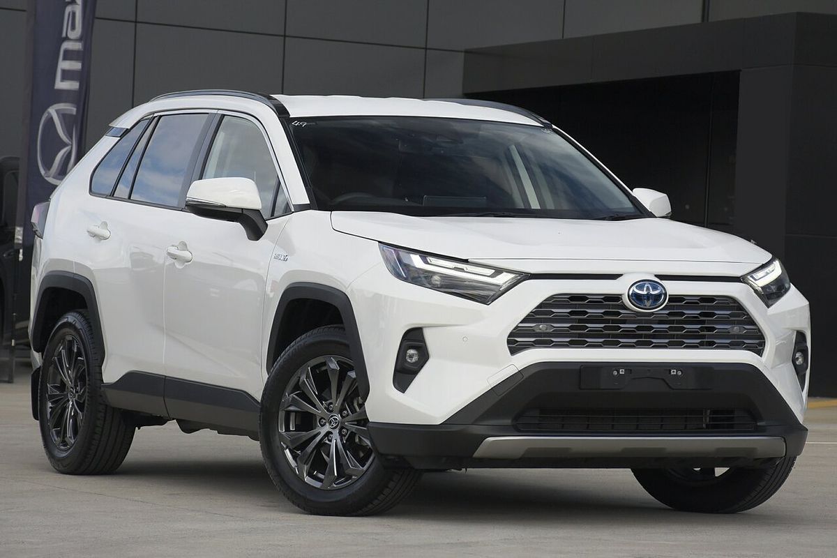 2024 Toyota RAV4 GXL AXAH52R