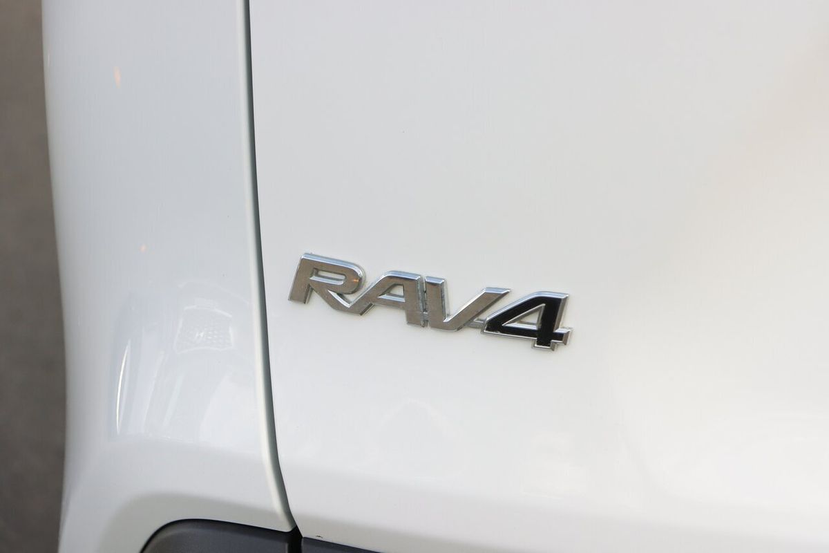 2020 Toyota RAV4 GX AXAH52R