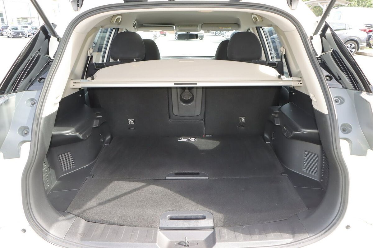 2016 Nissan X-TRAIL ST T32
