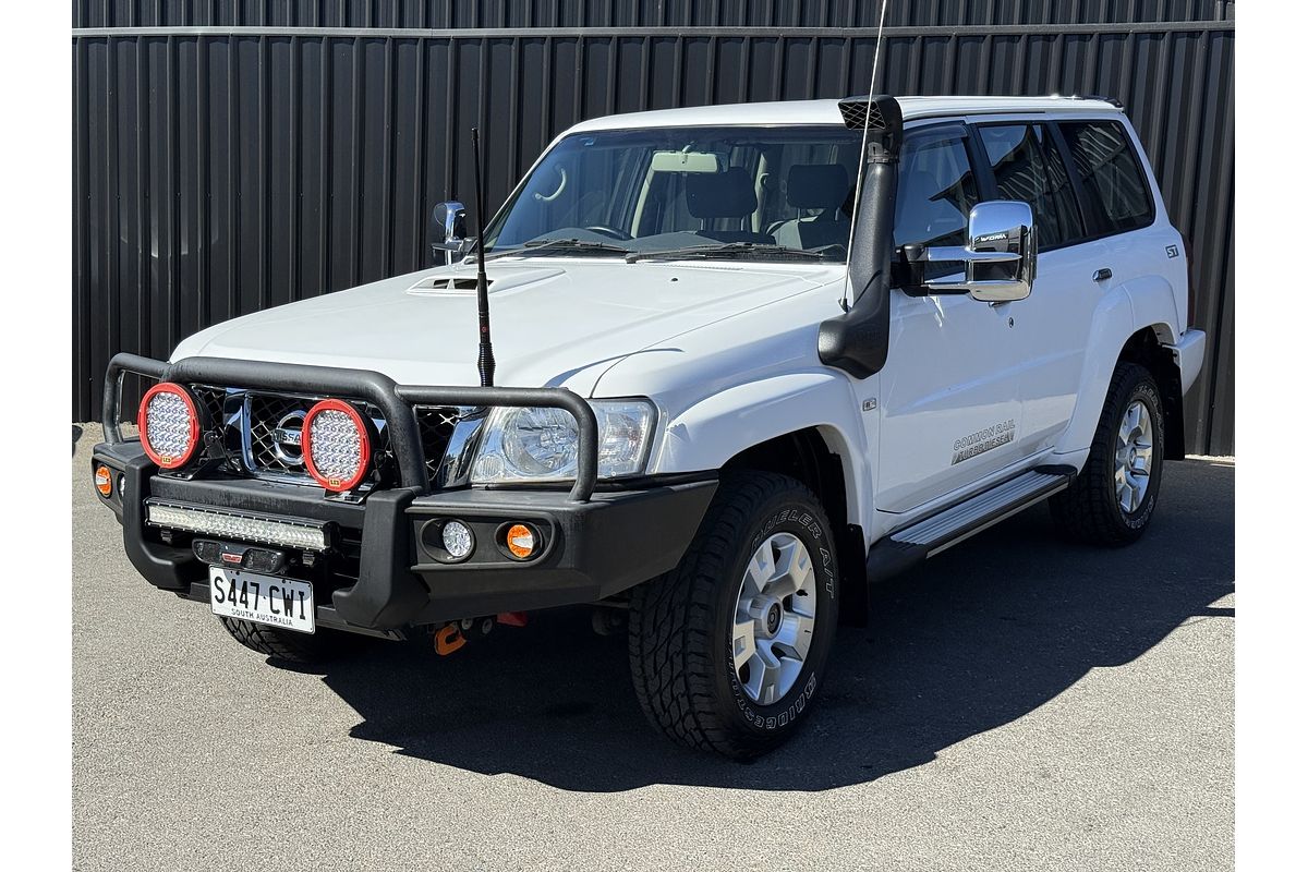 2010 Nissan Patrol ST GU 7