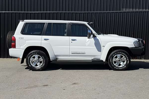 2010 Nissan Patrol ST GU 7