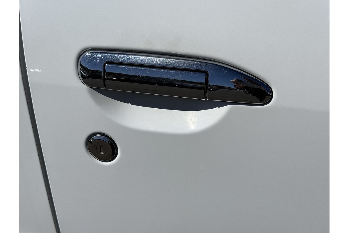 2010 Nissan Patrol ST GU 7