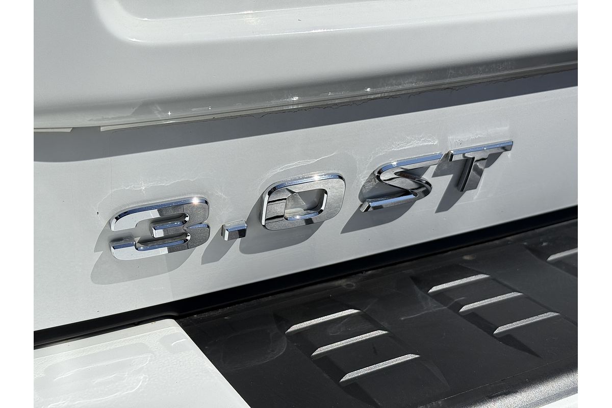 2010 Nissan Patrol ST GU 7