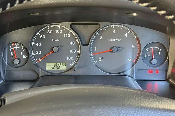 2010 Nissan Patrol ST GU 7