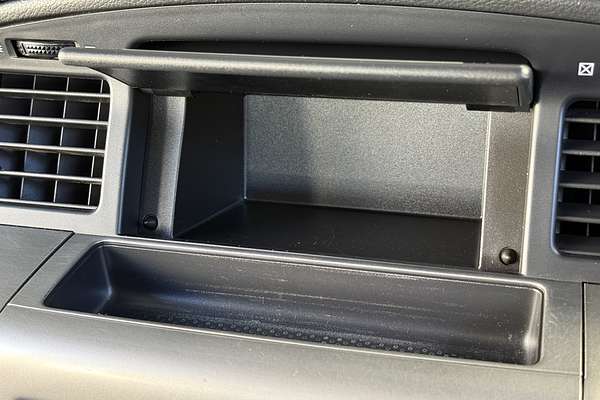2010 Nissan Patrol ST GU 7
