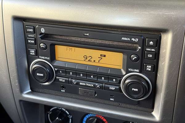 2010 Nissan Patrol ST GU 7