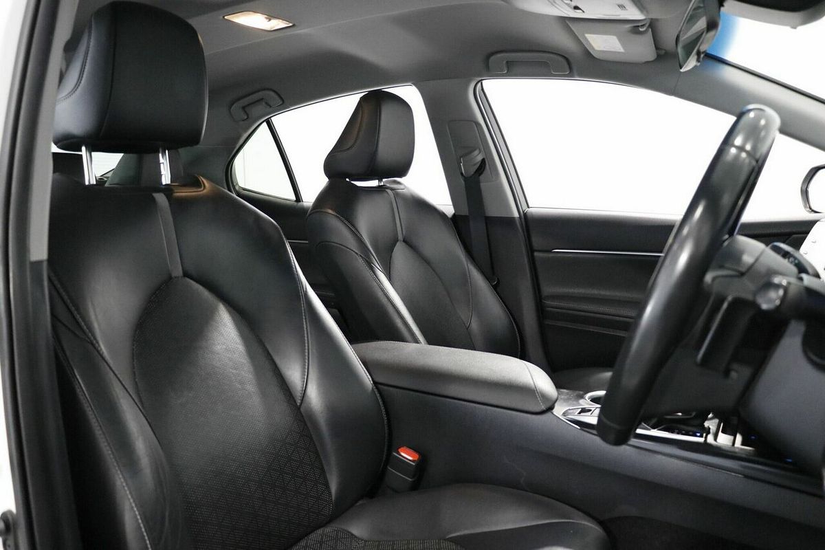 2020 Toyota Camry SX ASV70R