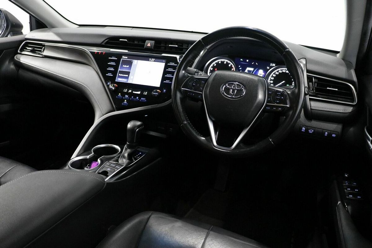 2020 Toyota Camry SX ASV70R