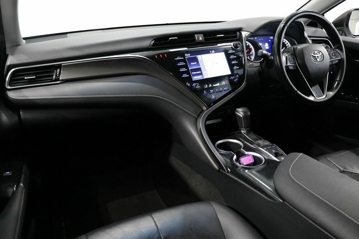 2020 Toyota Camry SX ASV70R