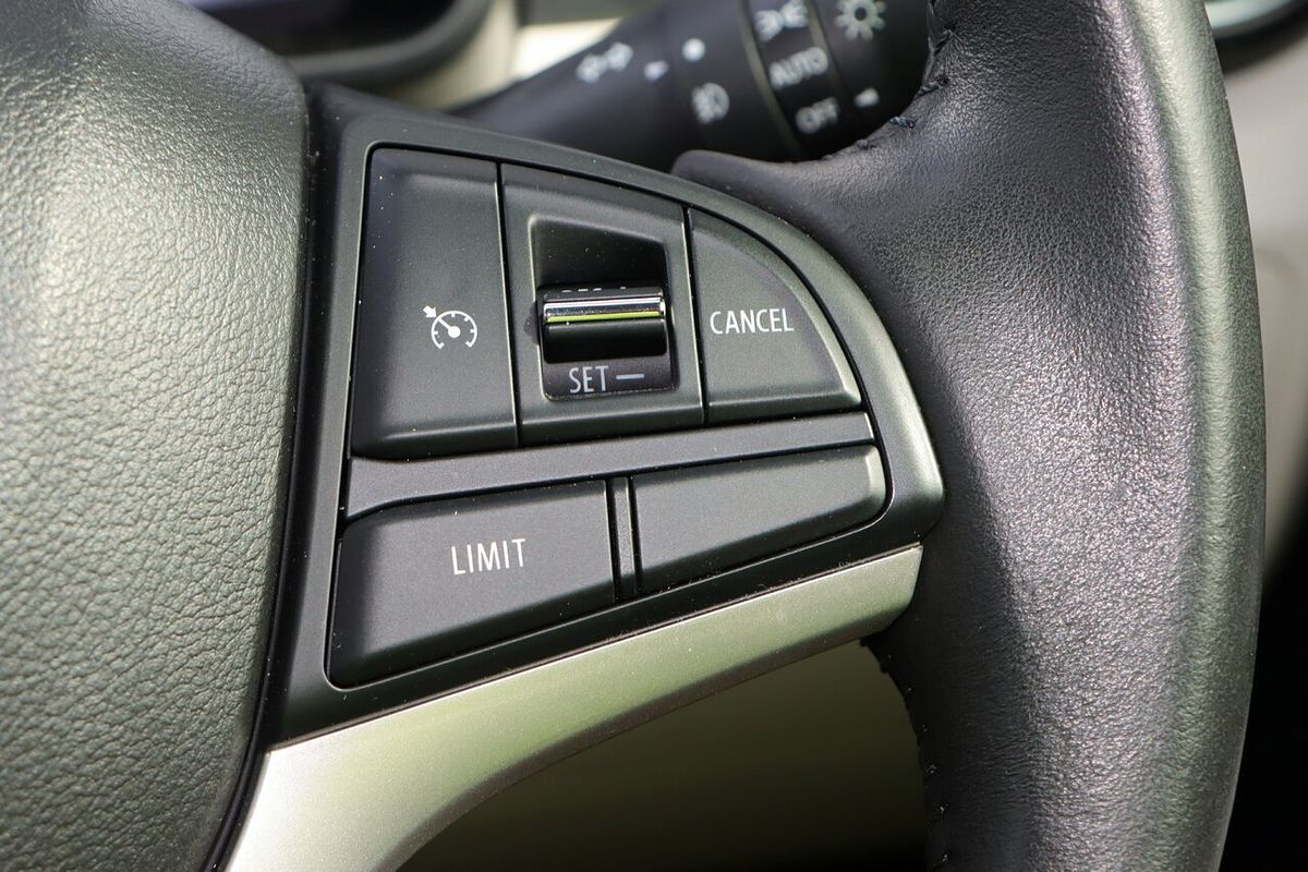 2016 Suzuki Ignis GLX MF