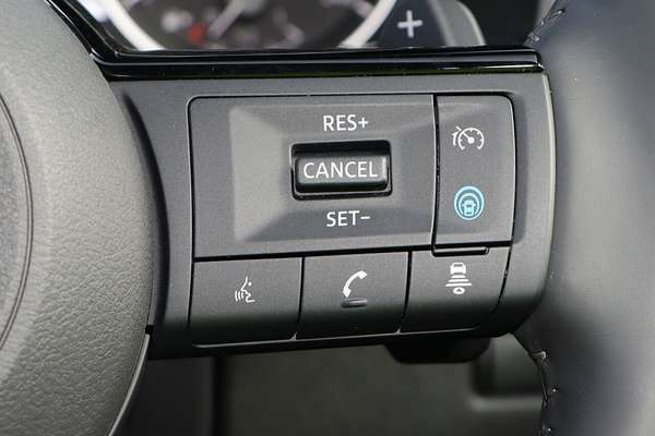 2024 Nissan X-TRAIL ST-L T33