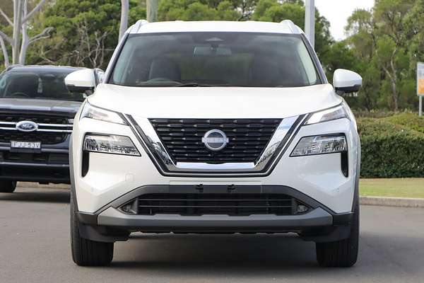 2024 Nissan X-TRAIL ST-L T33