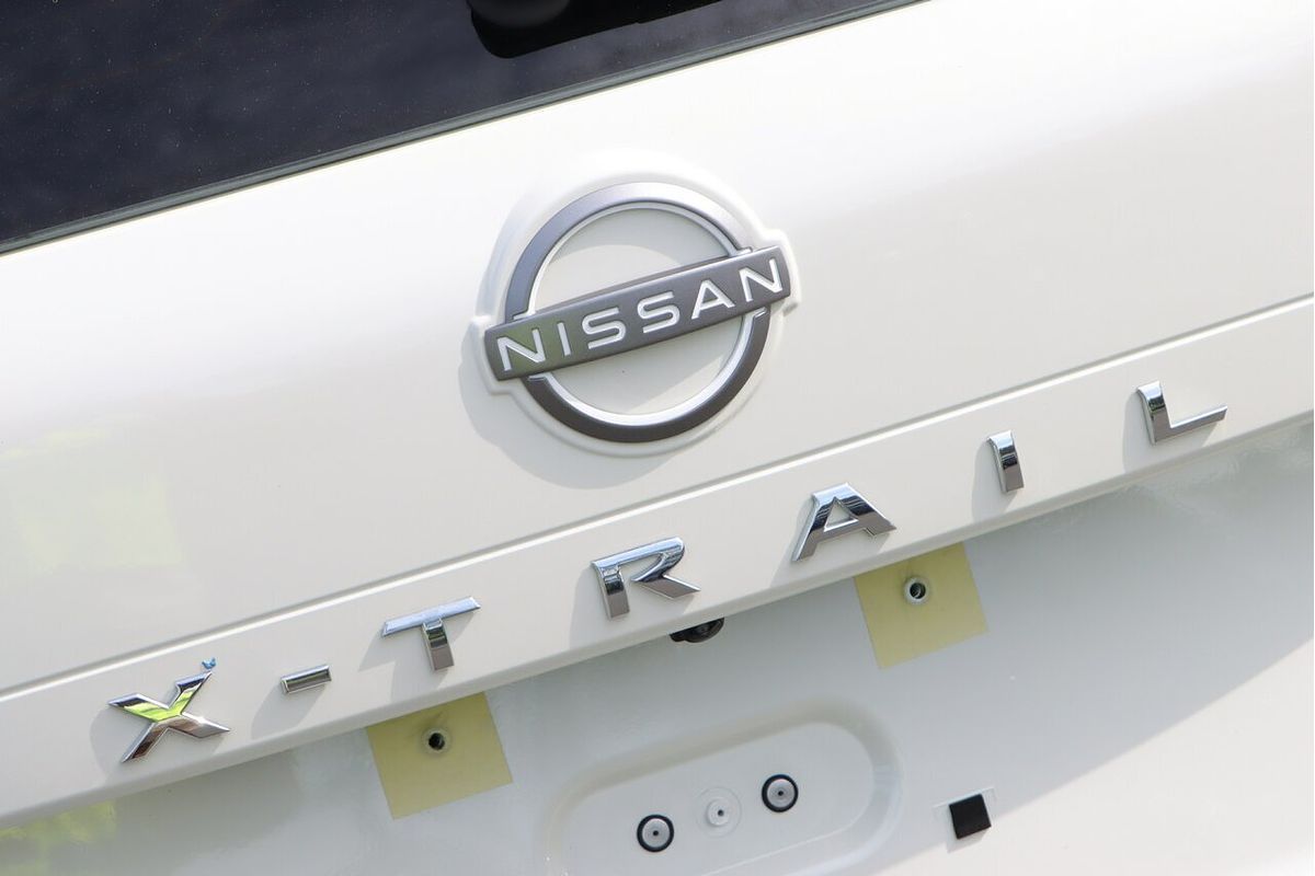 2024 Nissan X-TRAIL ST-L T33