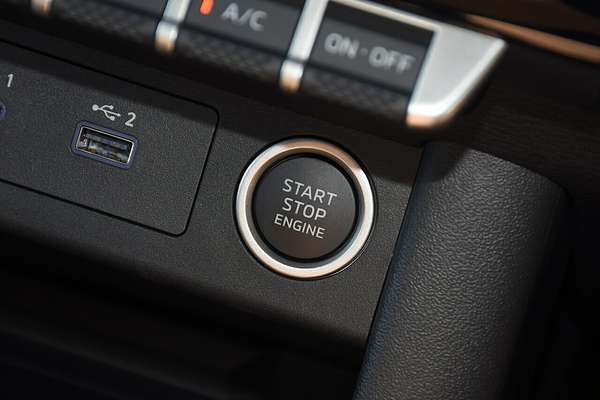 2024 Mitsubishi Triton GSR MV 4X4