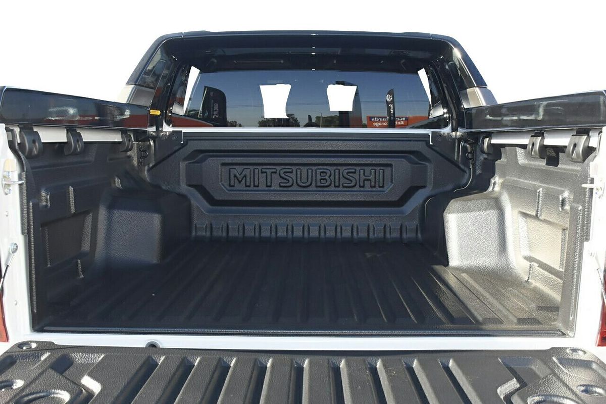 2024 Mitsubishi Triton GSR MV 4X4