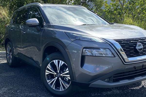2024 Nissan X-TRAIL ST-L T33
