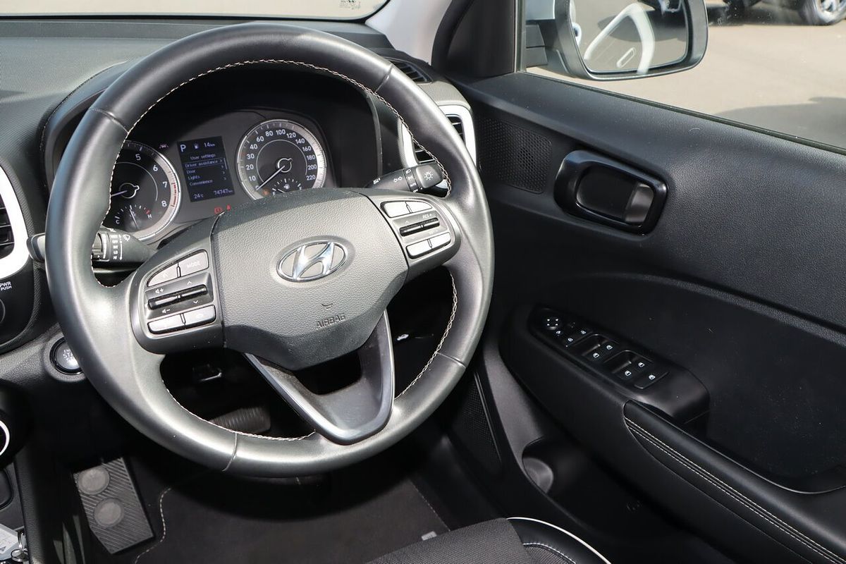 2022 Hyundai Venue Elite QX.V4
