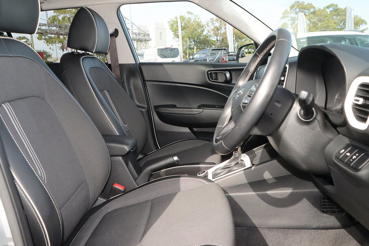 2022 Hyundai Venue Elite QX.V4