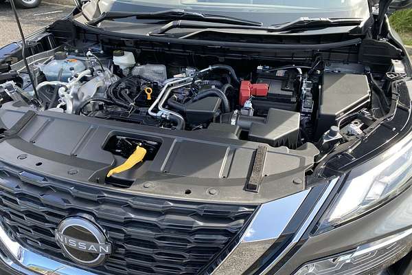2024 Nissan X-TRAIL ST-L T33
