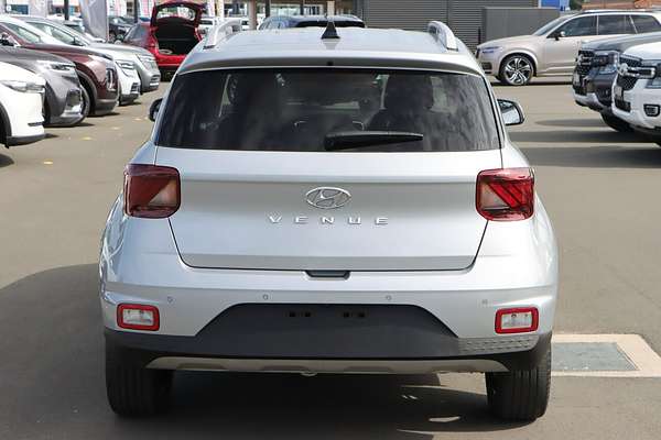 2022 Hyundai Venue Elite QX.V4