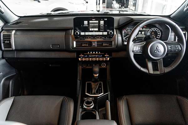 2024 Mitsubishi Triton GSR MV 4X4
