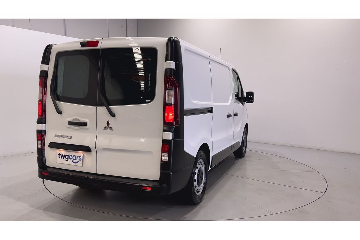 2022 Mitsubishi Express GLX SN SWB