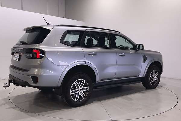 2024 Ford Everest Ambiente