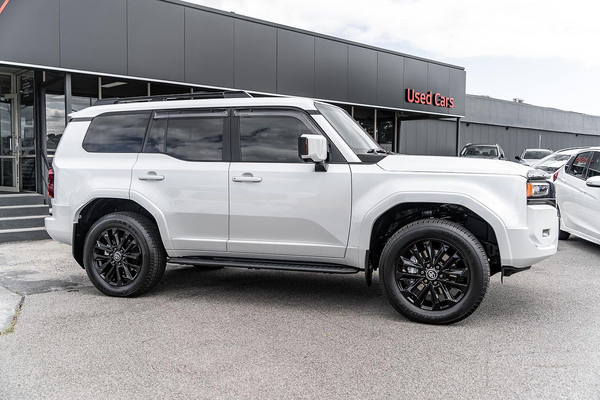2024 Toyota Landcruiser Prado Kakadu GDJ251R