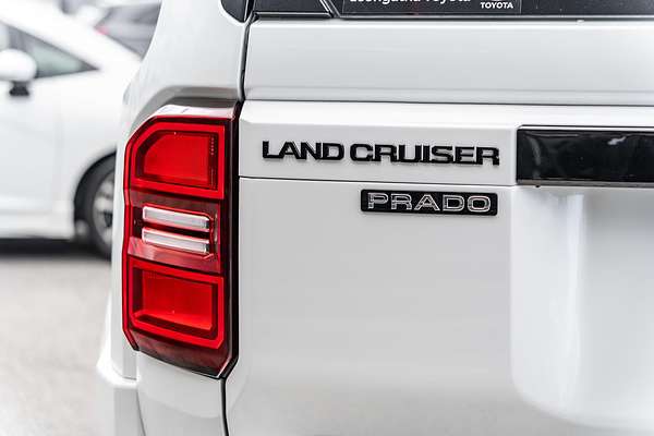 2024 Toyota Landcruiser Prado Kakadu GDJ251R
