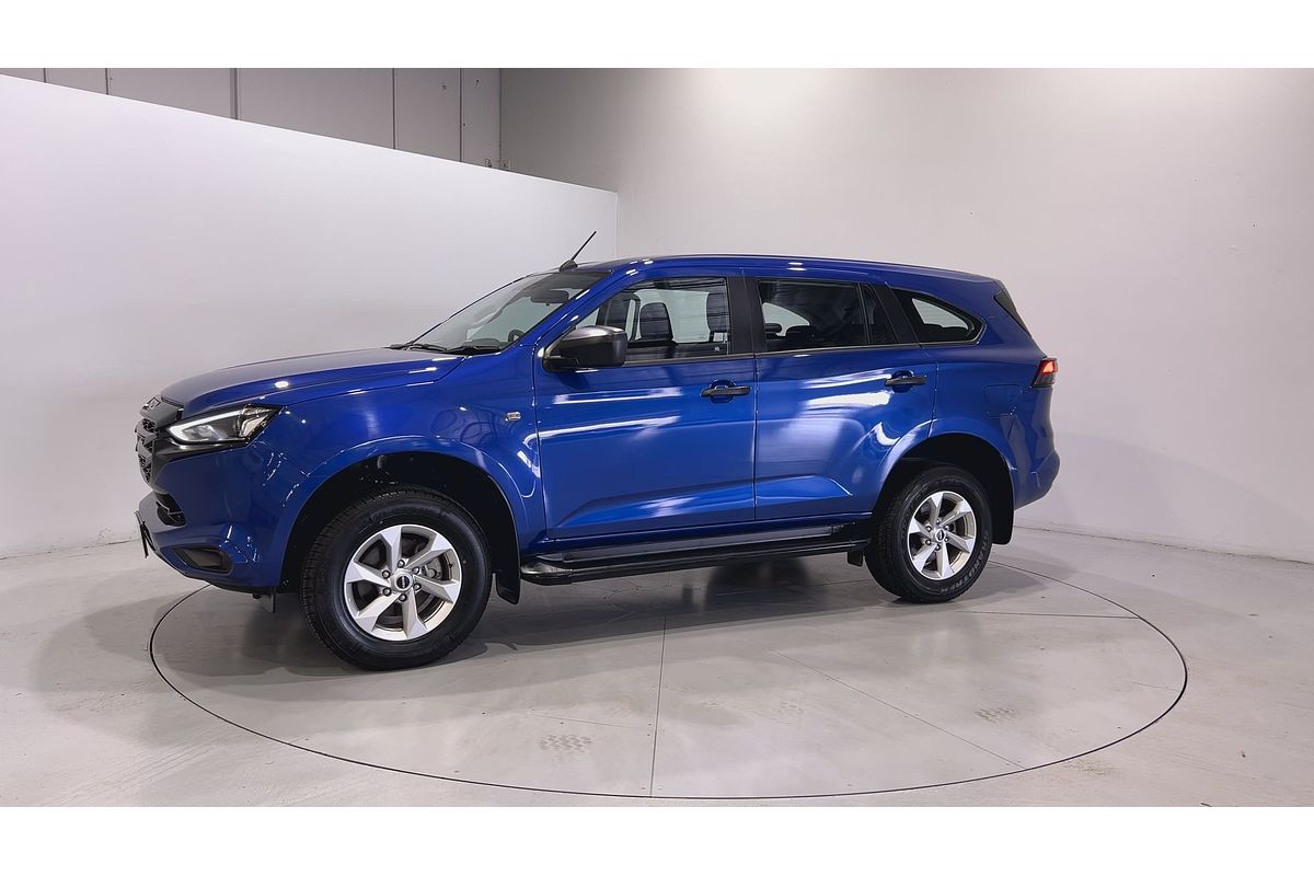 2023 Isuzu MU-X LS-M