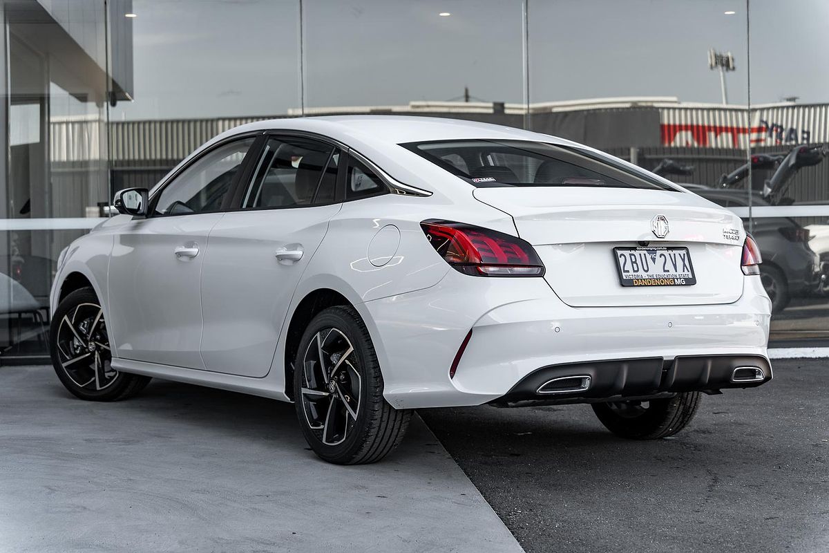 2024 MG MG5 Essence