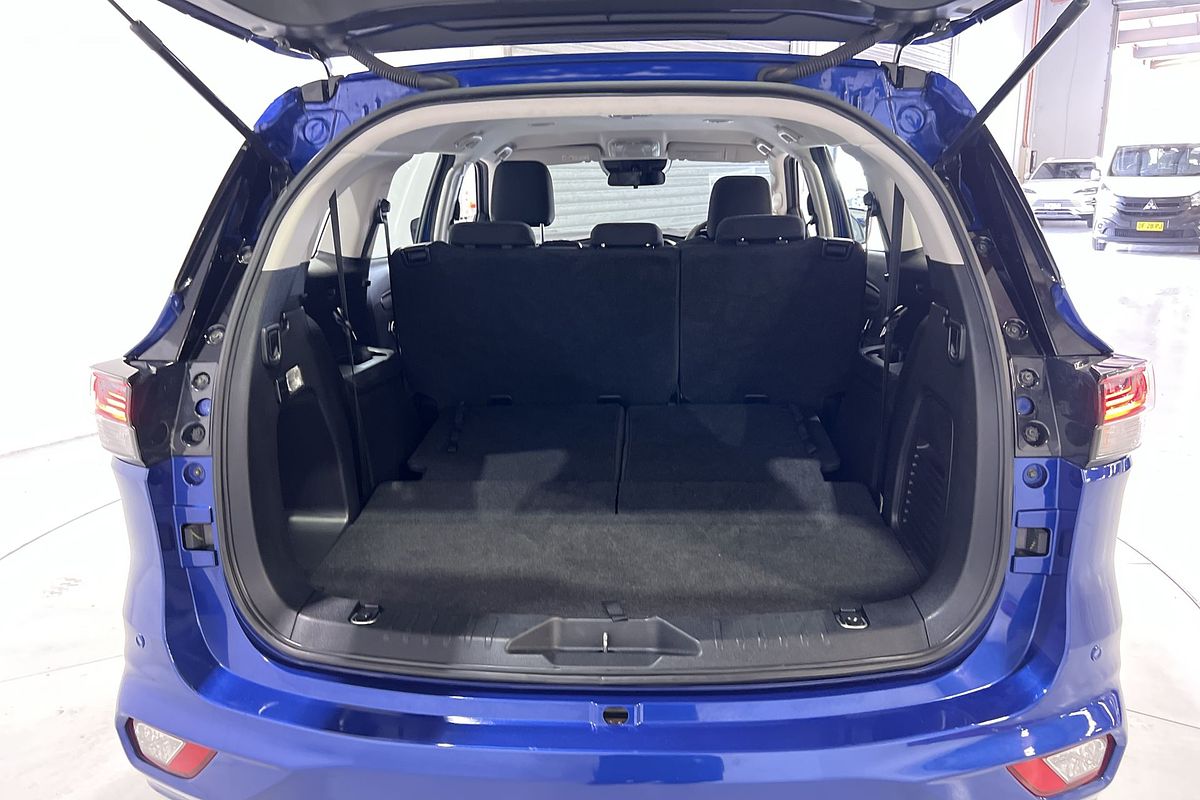 2023 Isuzu MU-X LS-M