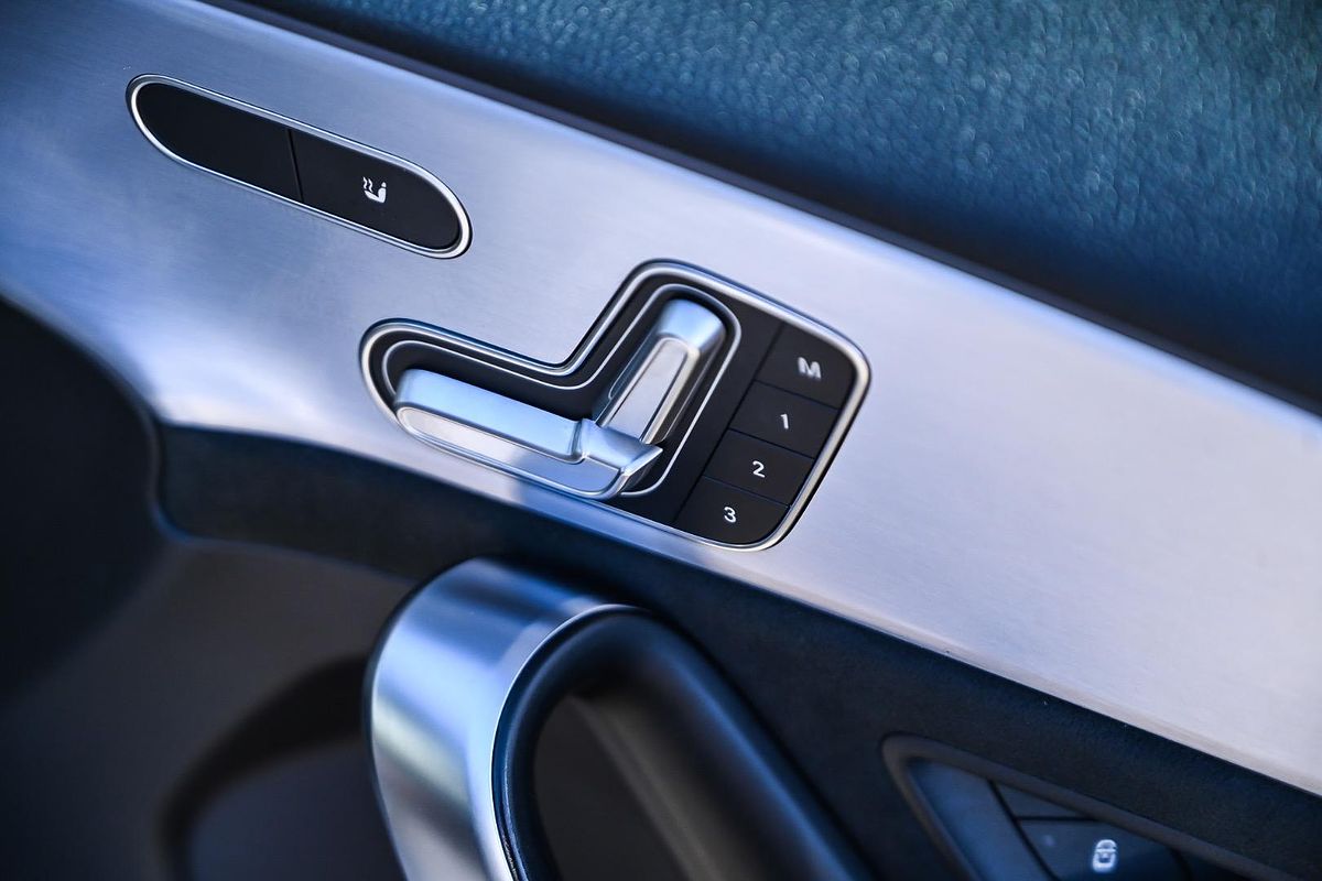 2020 Mercedes-Benz A-Class A250 W177
