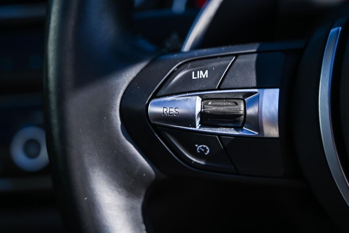 2015 BMW 2 Series 220i M Sport F23
