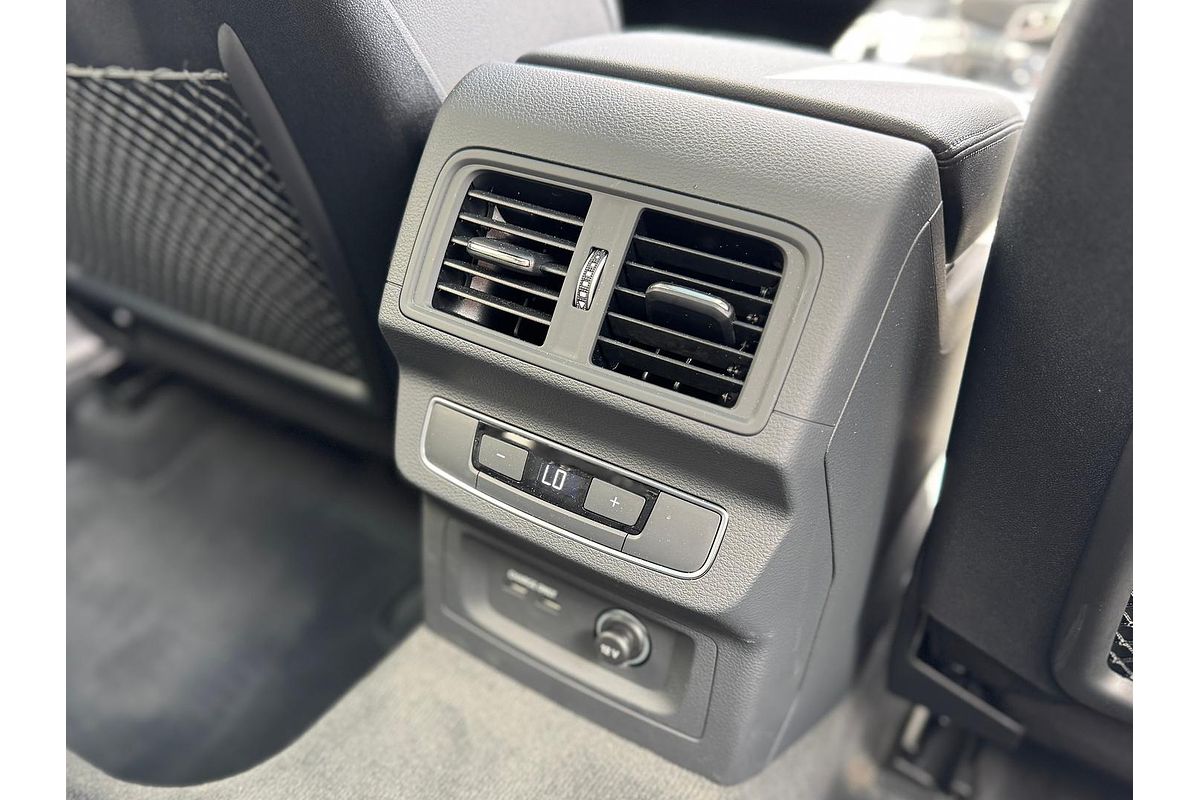 2024 Audi Q5 45 TFSI Sport FY