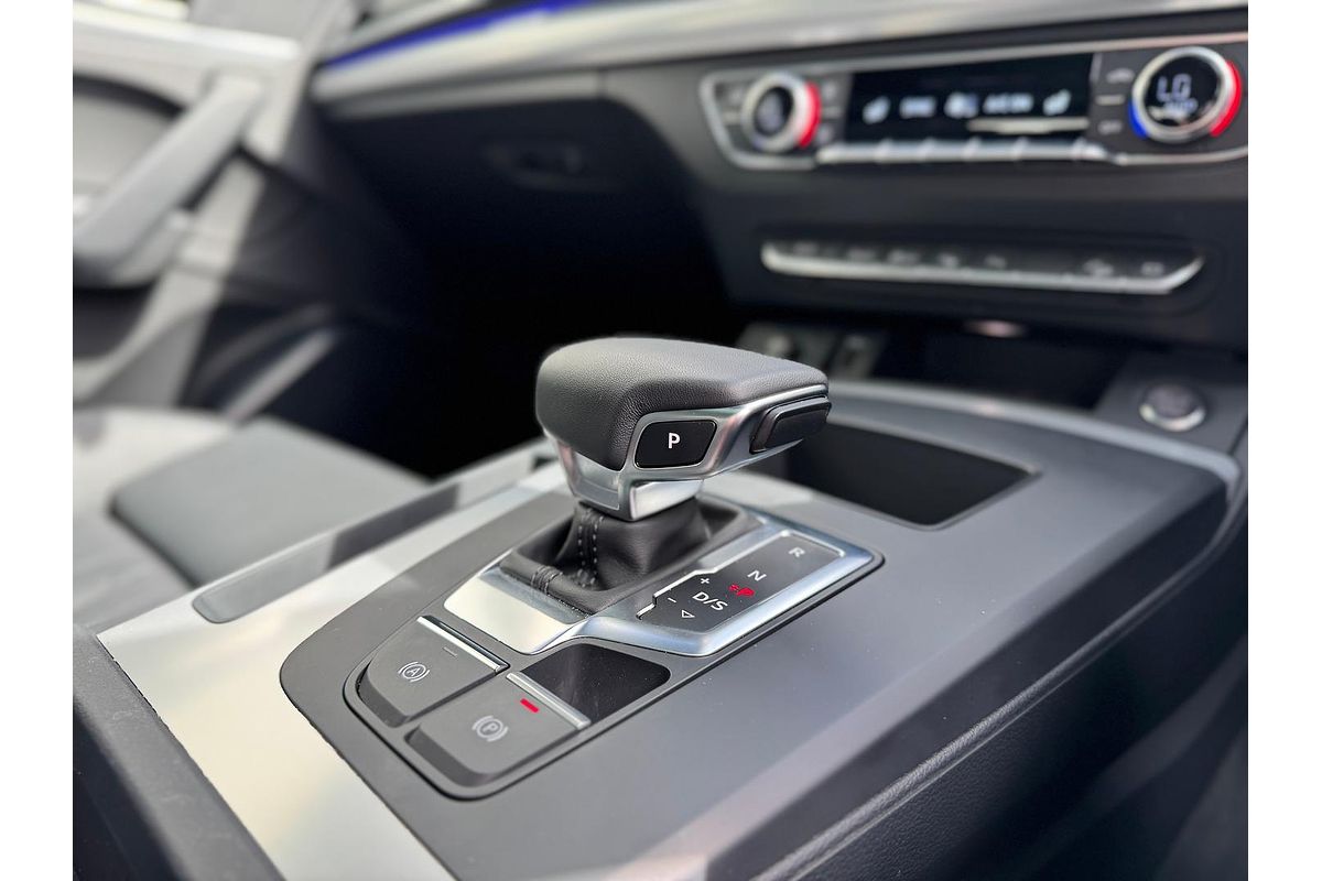 2024 Audi Q5 45 TFSI Sport FY