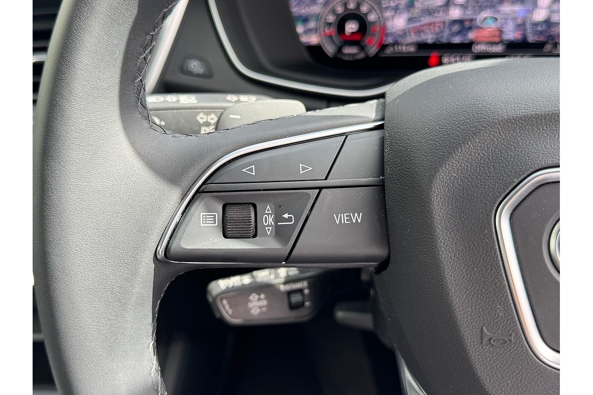 2024 Audi Q5 45 TFSI Sport FY