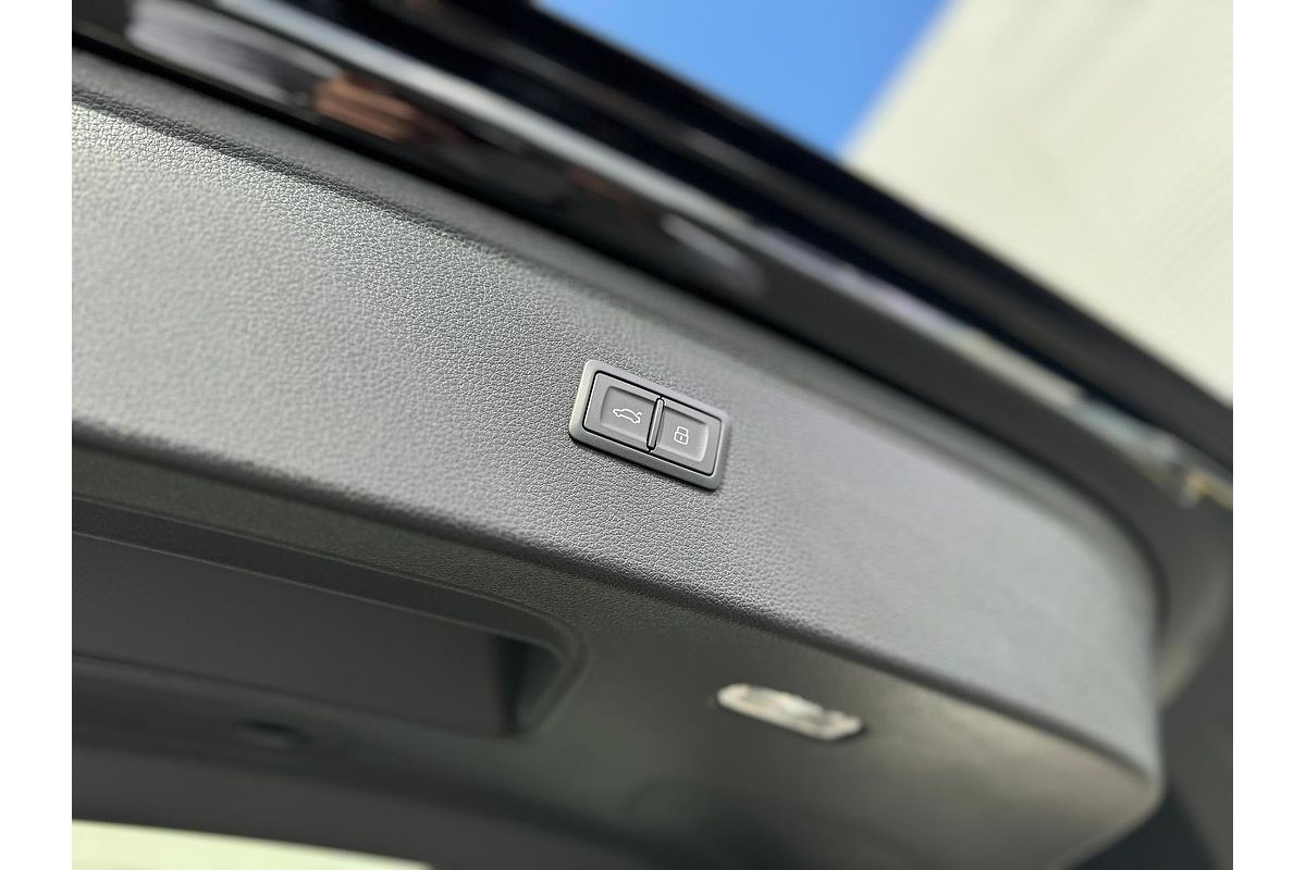 2024 Audi SQ5 TDI FY