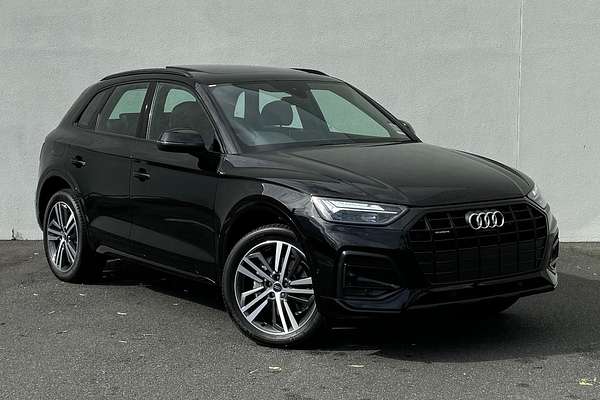 2024 Audi Q5 40 TDI Sport FY